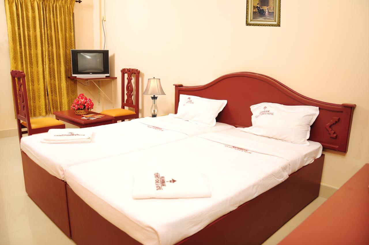 Hotel Nuhman Kondotty Экстерьер фото